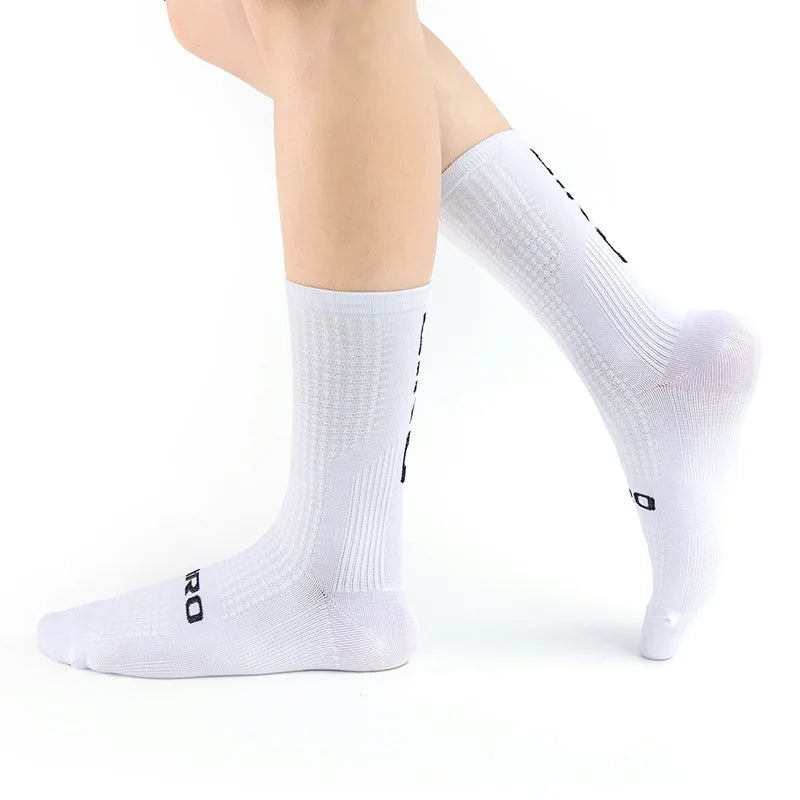 GIRO/ Professional Cycling Socks Compression Socks Breathable Men's And Women's Sports Running Basketball Socks